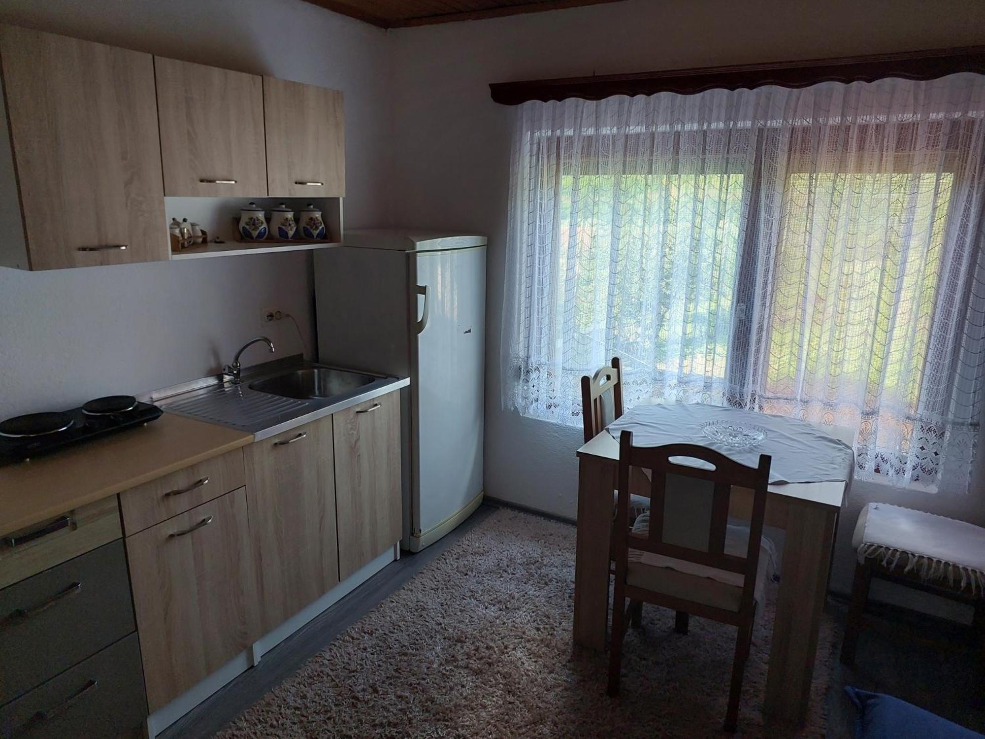 Appartement Oaza Deli à Kulen Vakuf Extérieur photo